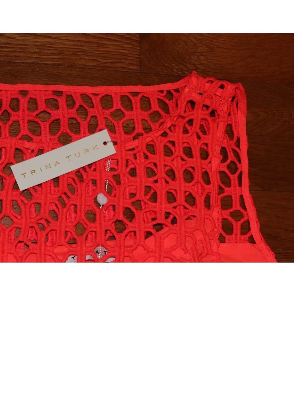 BNWT Trina Turk Sleevelss Cutout Shift Dress Size 8 (Medium) MSRP $278! - Picture 4 of 13